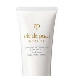 clé de peau Clarifying Cleansing Foam - new & sealed
